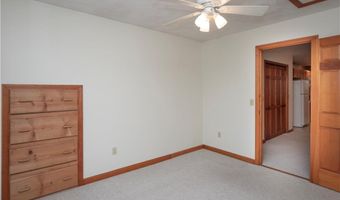 12 Overlook Rd, Narragansett, RI 02882