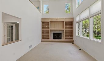 12411 Hopa Cir, Anchorage, AK 99515