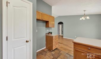 7415 N Matlock Ave, Boise, ID 83714