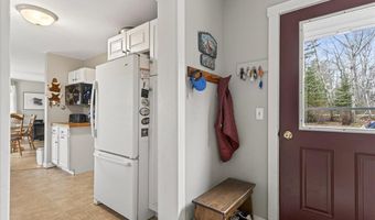 58 Bicknell Rd, Belmont, ME 04952