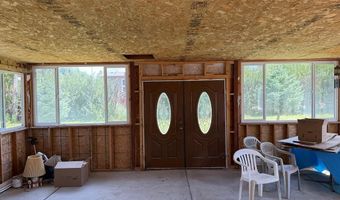 235 S Oregon Trail Rd, American Falls, ID 83211