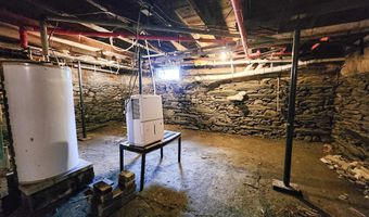 36 Graham St, Bethel, VT 05032