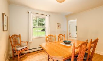 21 White Pine Dr, Brookfield, CT 06804
