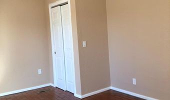 412 Grove St NE, Albuquerque, NM 87108