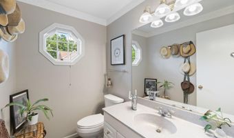 3124 Greenwood Rd, Ames, IA 50014