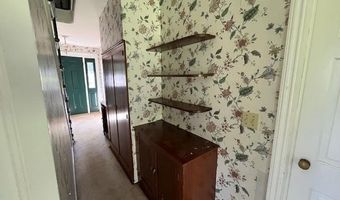 1010 W Vly, Adrian, MI 49221