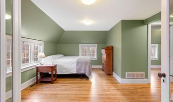 907 1st Dr NW, Austin, MN 55912