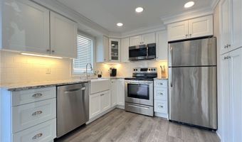 5 The Courtyards, Amherst, NY 14221
