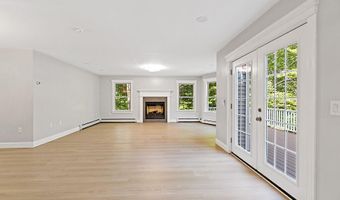25 Lake Grove Ln, Auburn, ME 04210