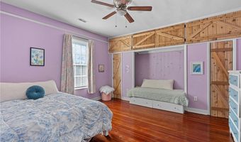 300 Virginia St, Ashland, VA 23005