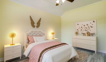 202 Woodlawn Dr, Keene, TX 76059