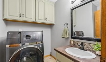 1203 22nd Ave SW, Austin, MN 55912