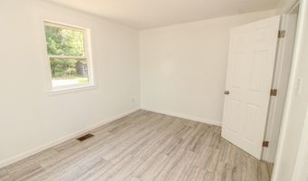 10 Perry Ln, Amherst, ME 04605