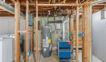 16 N Rose St, East Providence, RI 02914