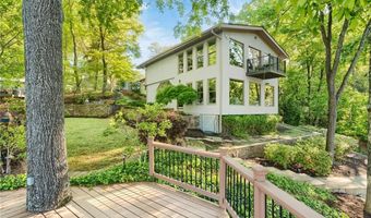 594 Hilltop Ln, Berkeley Lake, GA 30096