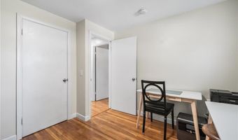 10 Craigie St, North Providence, RI 02911