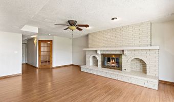 1133 N Thatcher Ln, Addison, IL 60101