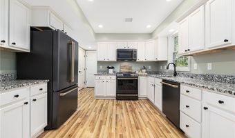 3 Victory Falls Rd, Coventry, RI 02827