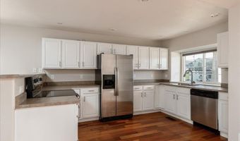 4704 VAN BUREN Ave, Cheyenne, WY 82009