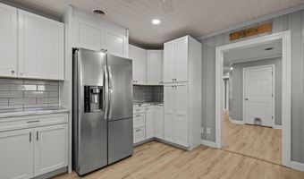 376 Shell Rd, Atlantic, NC 28511