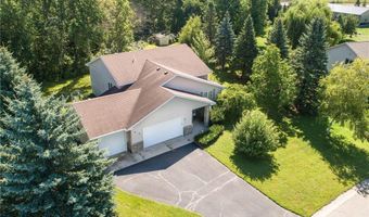 2740 Le Homme Dieu Hts NE, Alexandria, MN 56308