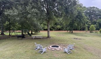 2089 Main Hwy, Arnaudville, LA 70512