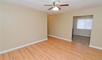 4500 Washington Square Dr, Austintown, OH 44515