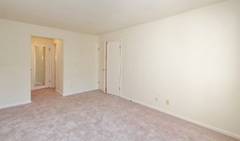 87 Mayfield Rd, Bedminster, NJ 07921