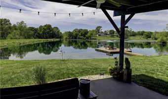 3 Redbird Dr, Agency, MO 64401