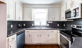 316 Tower Hill Rd, Appomattox, VA 24522