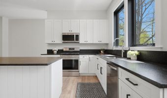 246 Jamestown Rd, Belmont, NH 03220