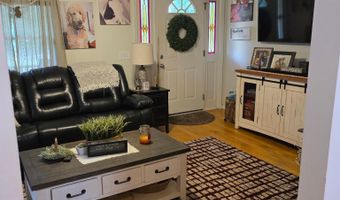 90 DEARMANVILLE Dr, Anniston, AL 36207