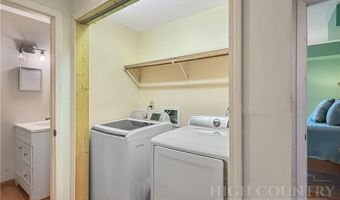 564 Nettles Ridge Rd, Banner Elk, NC 28604