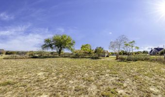 171 Big Oak Dr, Adkins, TX 78101