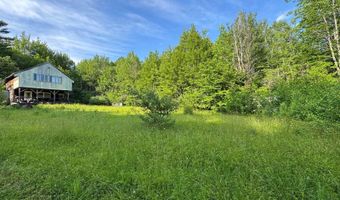 137 Vanishing Ln, Athens, ME 04912