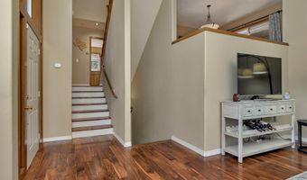 18419 SW KELLY VIEW Loop, Beaverton, OR 97007