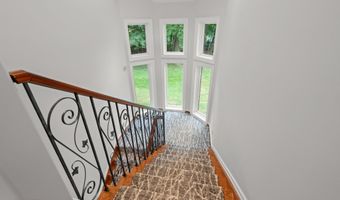 284 Park Ave, Oakhurst, NJ 07755