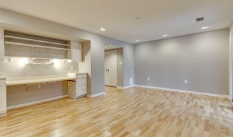 4406 CHURCHMAN Ct, Alexandria, VA 22310