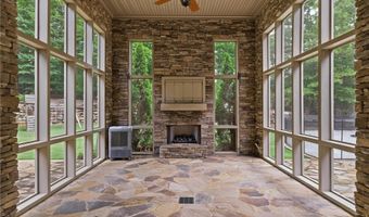 1725 ALTAMONT Ct, Auburn, AL 36830