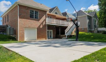 107 University Estates Blvd, Athens, OH 45701