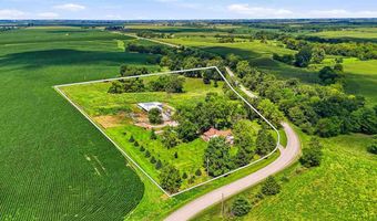 2955 245th St, Ainsworth, IA 52201