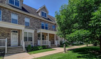 62 S Gardens Way, Fitchburg, WI 53711