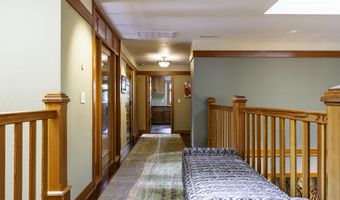 99 Granite St, Ashland, OR 97520