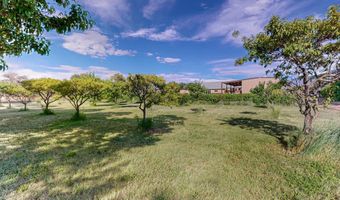 17 Llanito Rd, Bernalillo, NM 87004