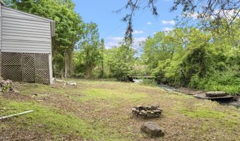 23 Dominican Rd, Branford, CT 06405