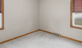 738 W Park St, Albion, NE 68620