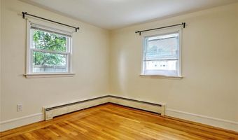 248 Don Ave, East Providence, RI 02916