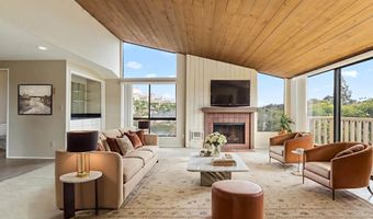 573 S Sierra 10, Solana Beach, CA 92075