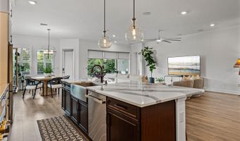 7109 ESTERO Ct, Apollo Beach, FL 33572