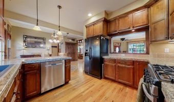 1030 5th St, Berthoud, CO 80513